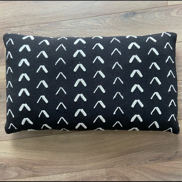 Indigo throw pillow cover + insert - Picture 1 of 3